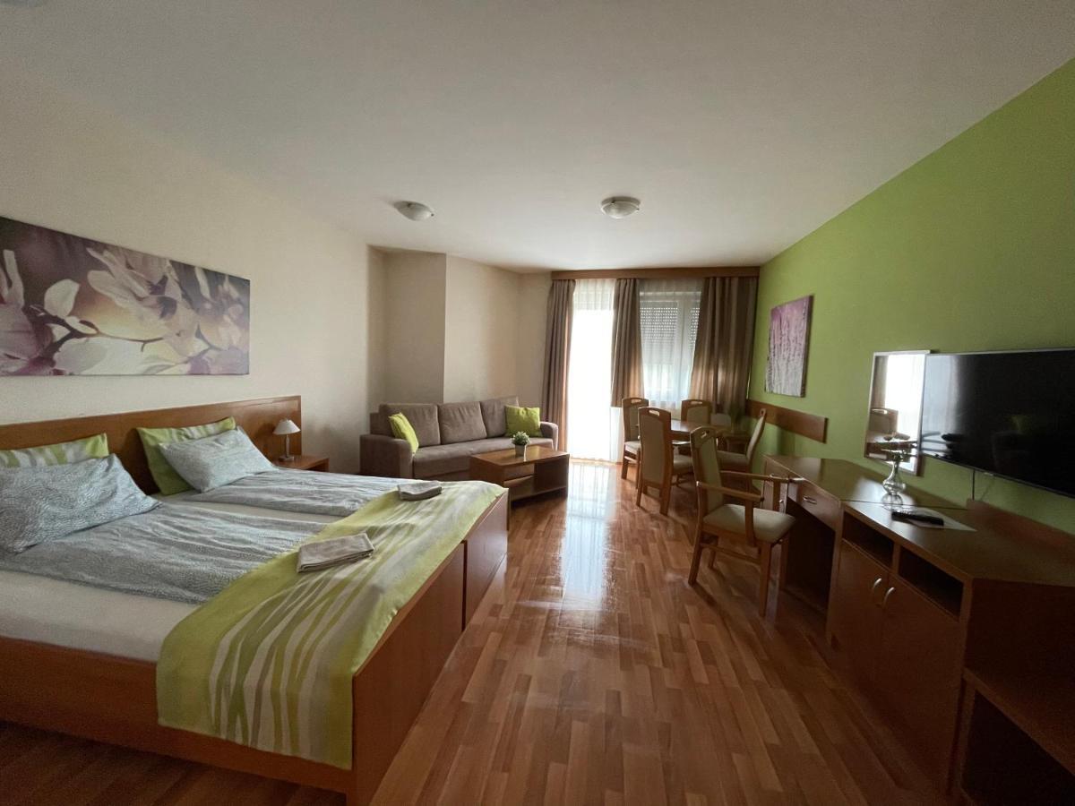 Rosemary Apartmanok, Rose, Lili, Mary1, Mary2 Hajduszoboszlo Exterior photo
