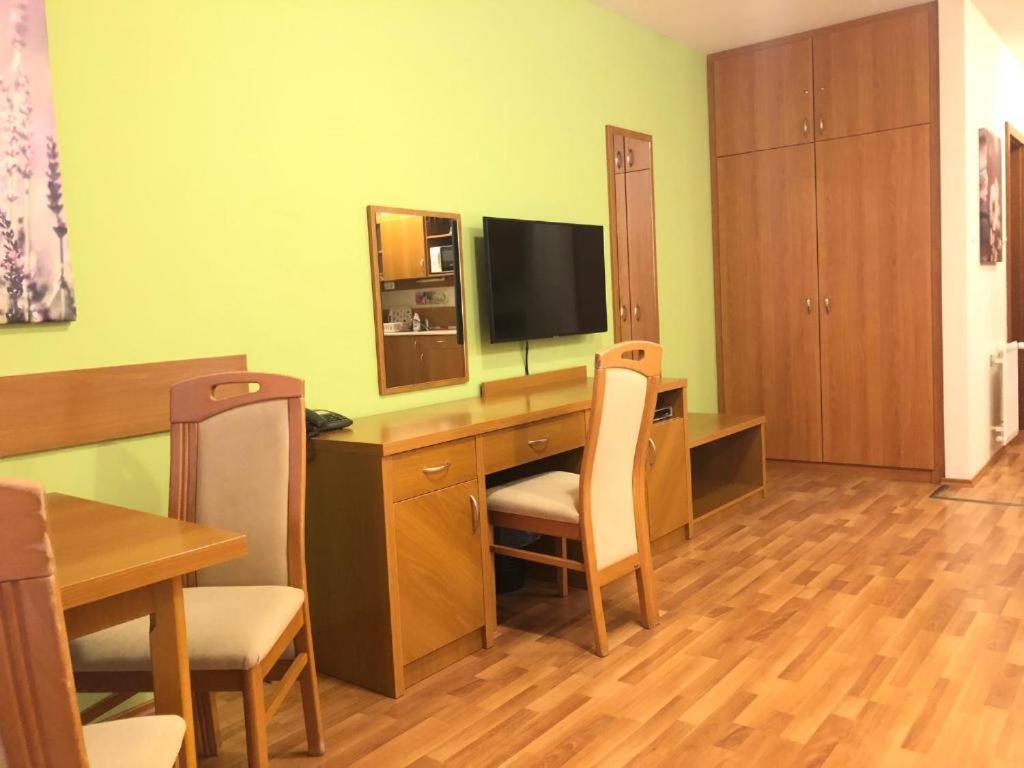 Rosemary Apartmanok, Rose, Lili, Mary1, Mary2 Hajduszoboszlo Exterior photo